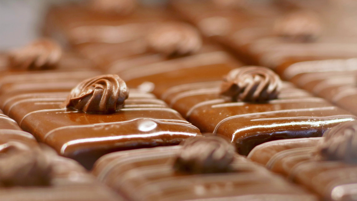 Aufnahme dunkler Schokolade der Goethe Chocolaterie